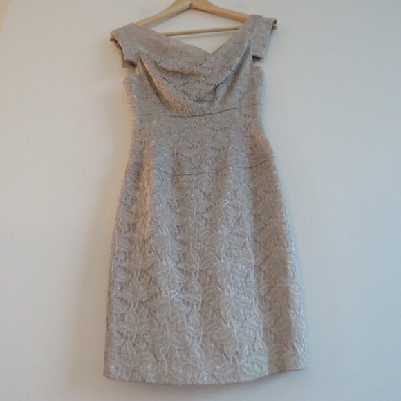 BLACK HALO Jackie O Chantilly Lace Light Taupe Sheath Mini Dress - Size US 2 - Picture 10 of 16
